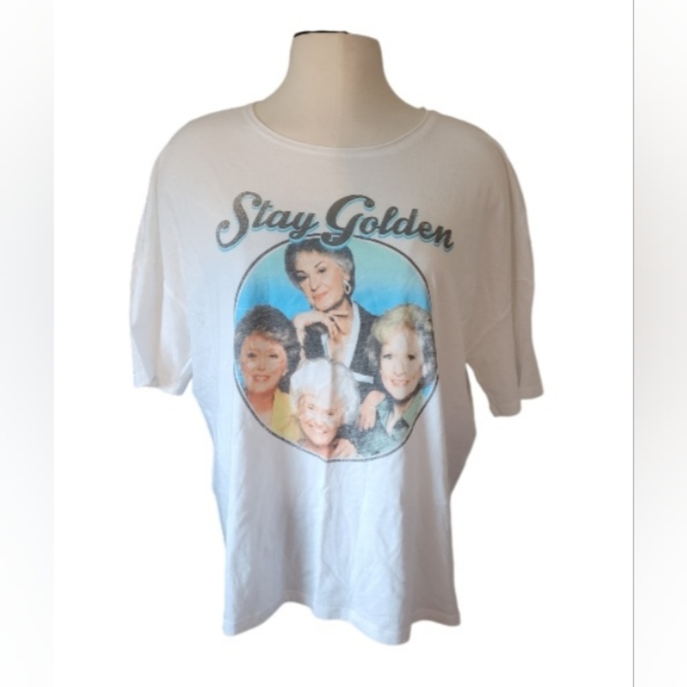 NWT Women's Golden Girls Graphic Tshirt
